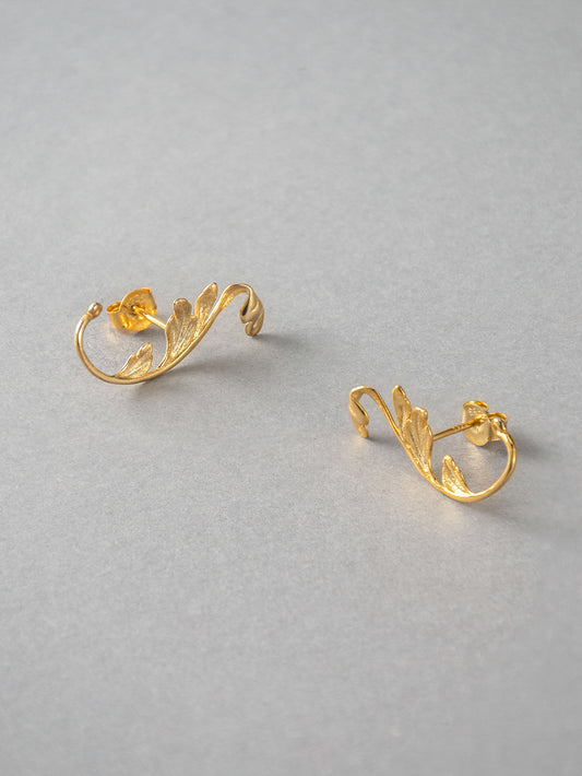 ハアザミ ピアス