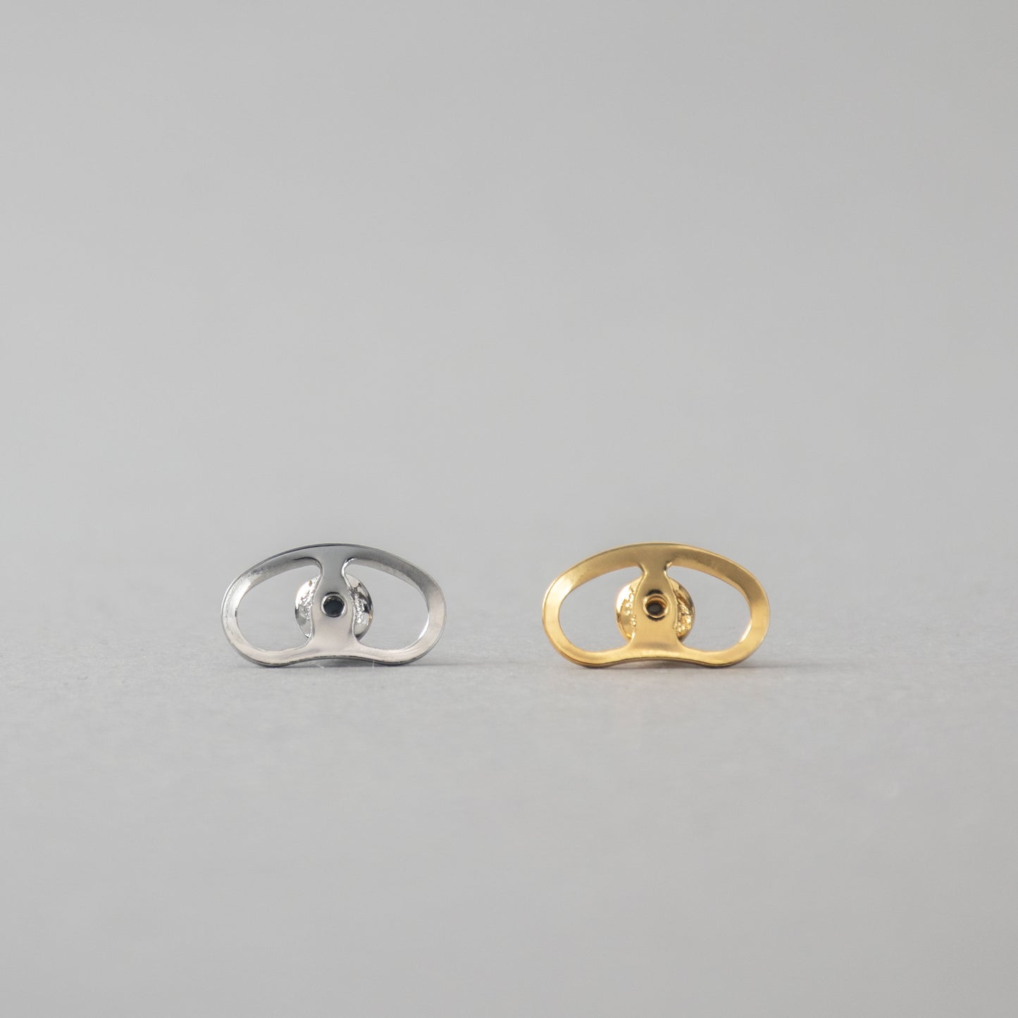 [Drooping prevention] Bean-shaped earring backs