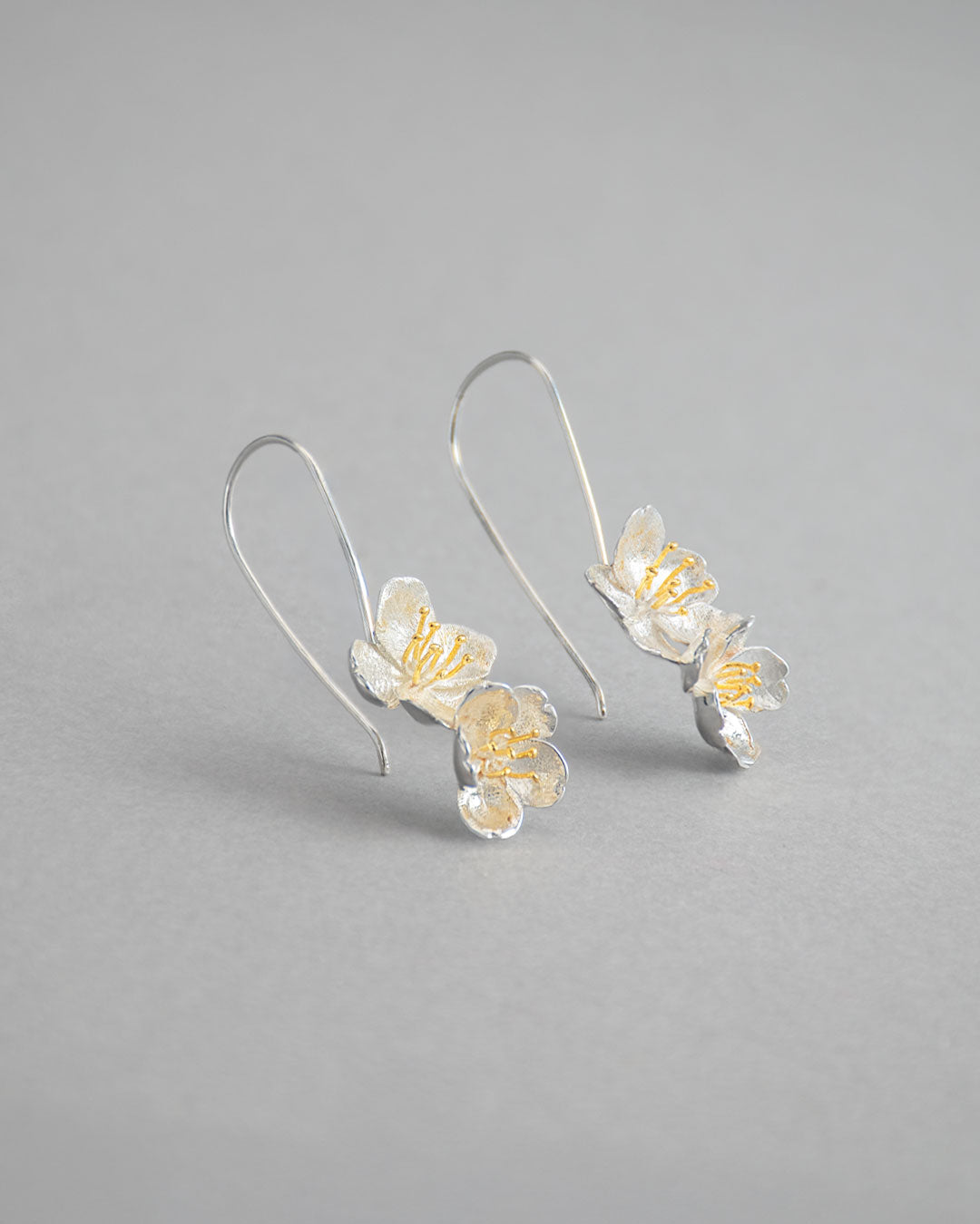Wakasa Swaying Earrings