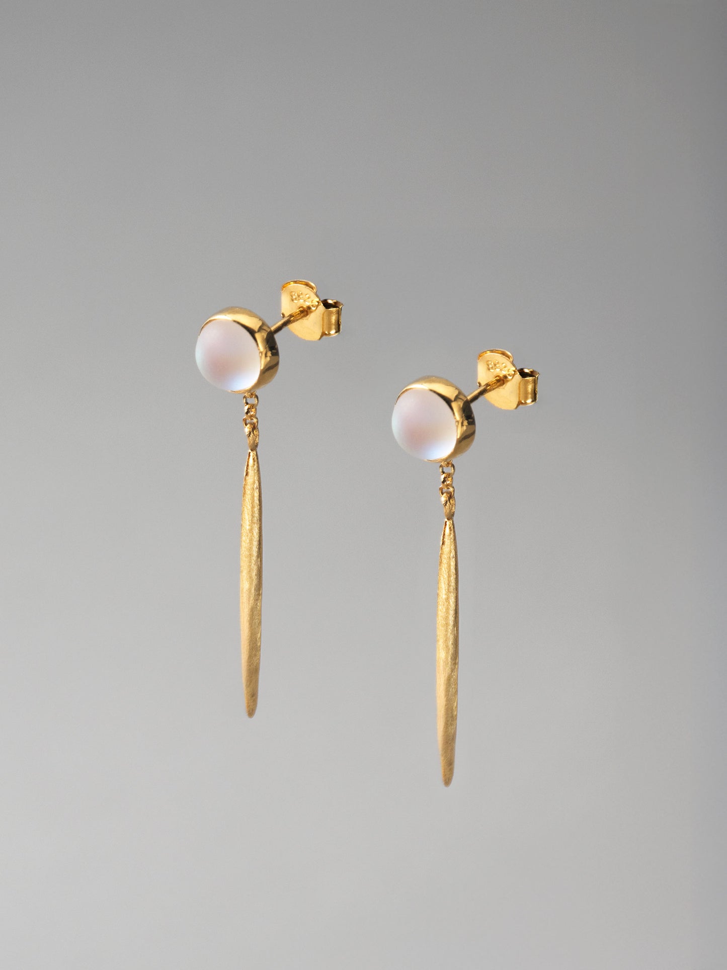 2-Way 6mm Summer-Colored Earrings