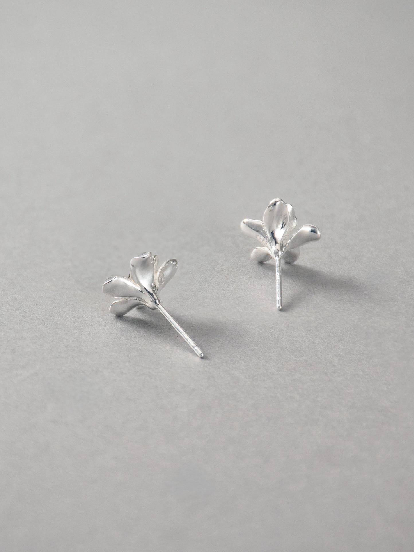 Freesia Earrings