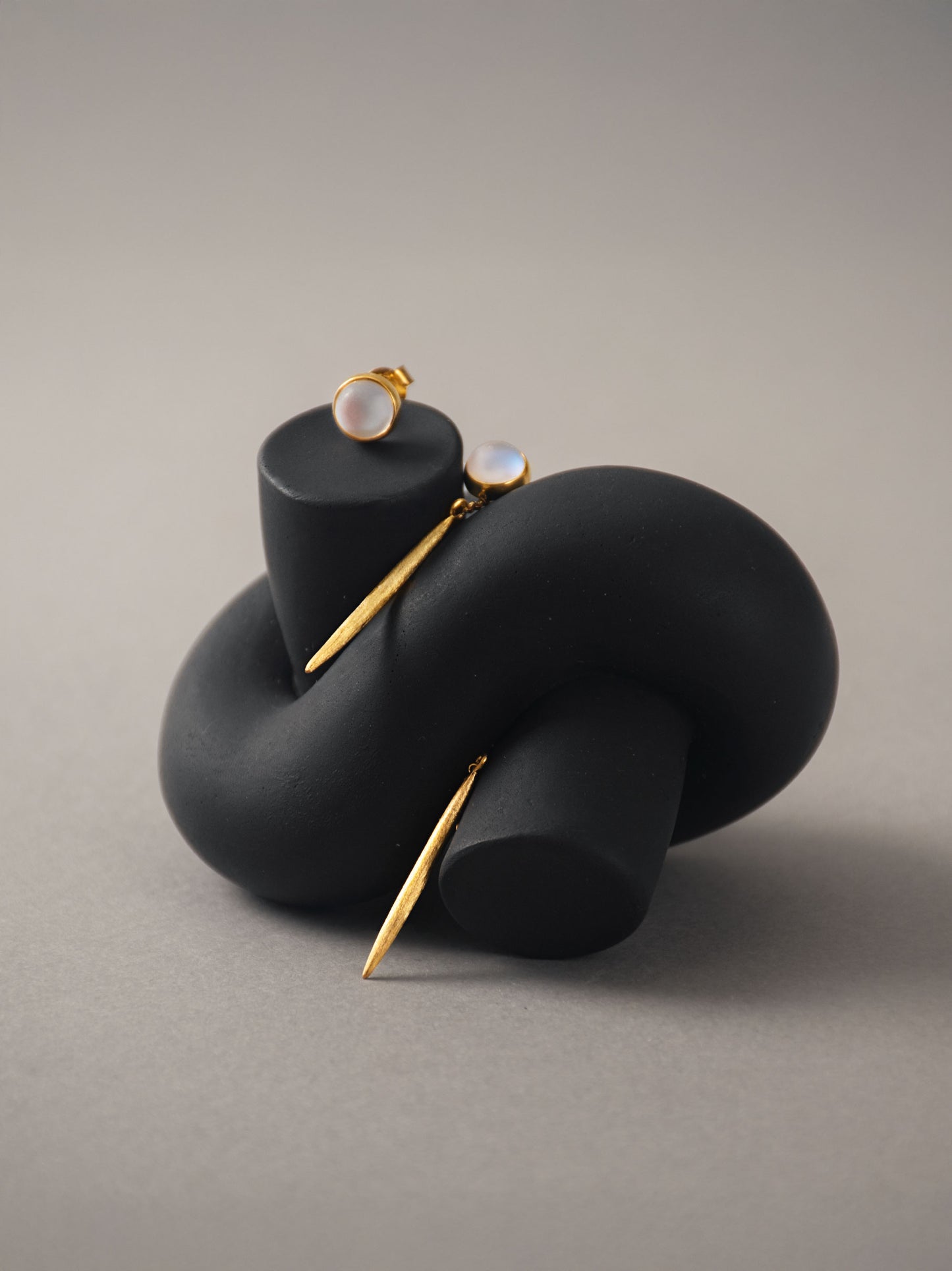 2-Way 6mm Summer-Colored Earrings