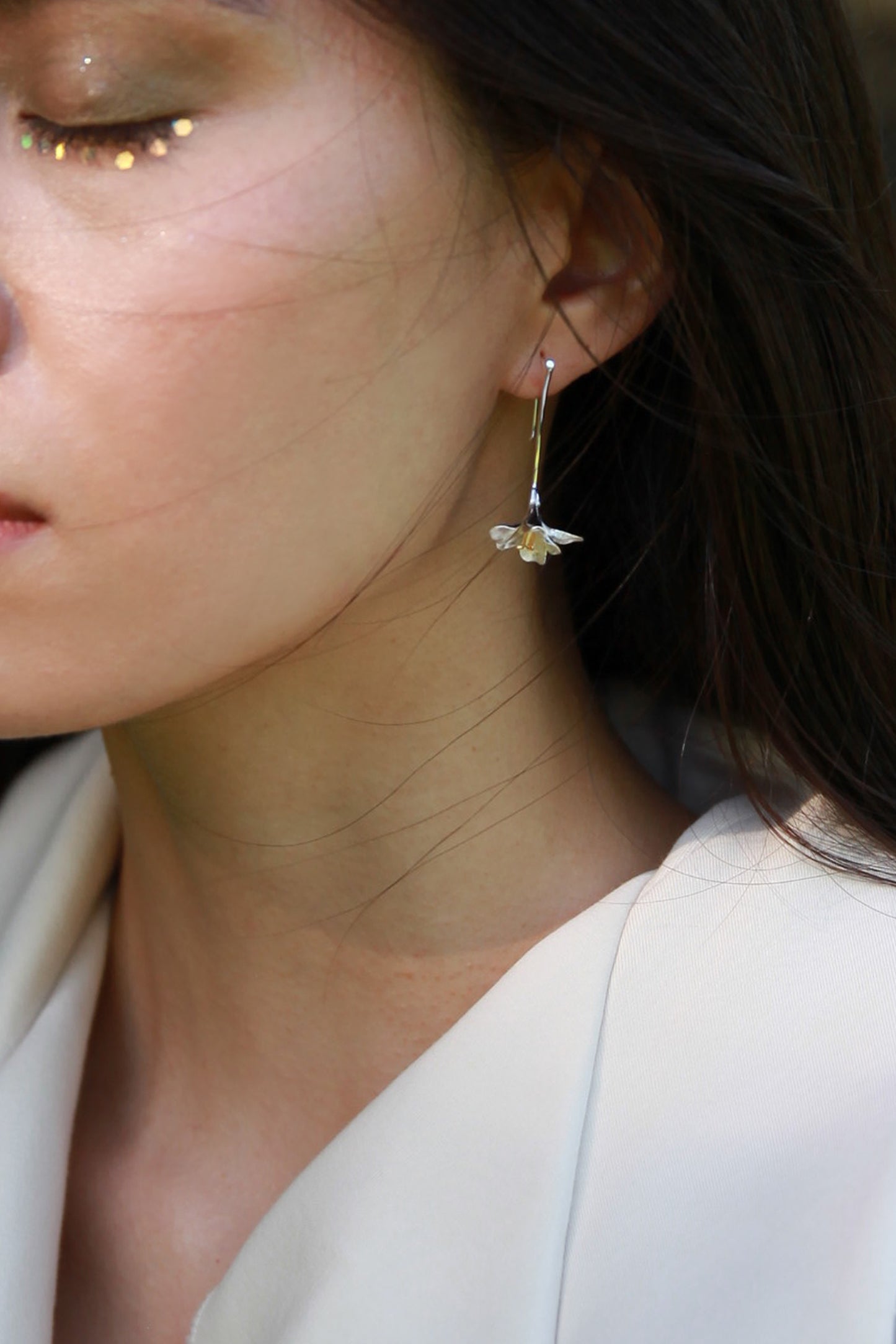 Freesia Hook Earrings