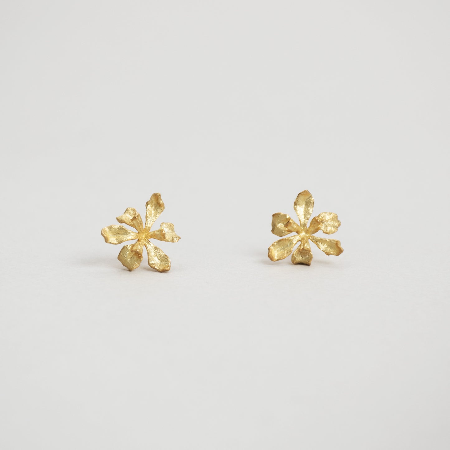 Early Iris Earrings